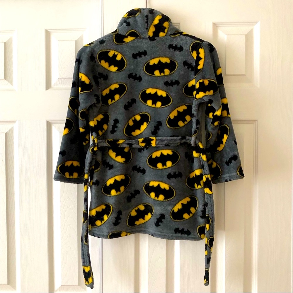 Batman Robe - Picture 2 of 8